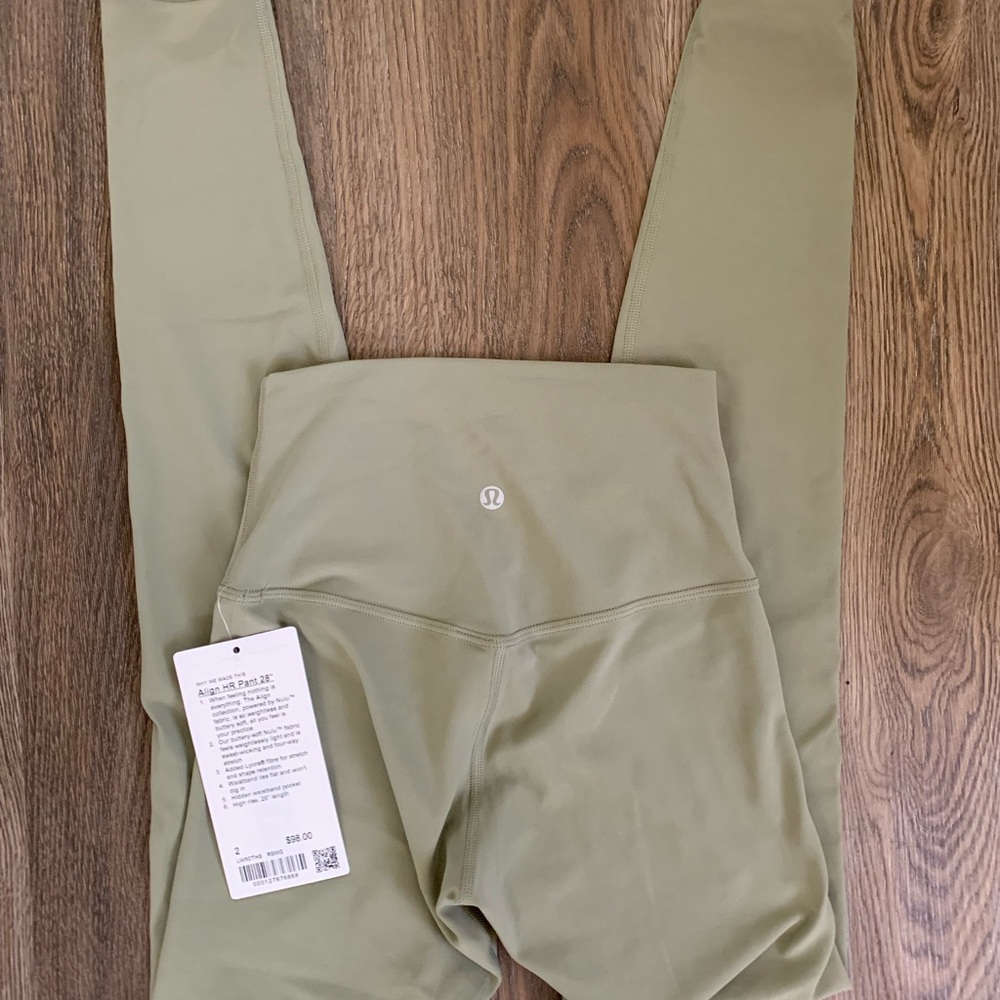 Lululemon Align 28” Rosemary Green size 2
